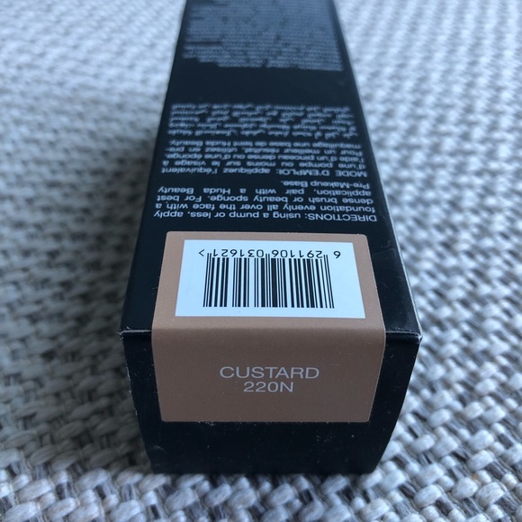 HUDA BEAUTY #FAUXFILTER foundation in custard - Picture 3 of 3